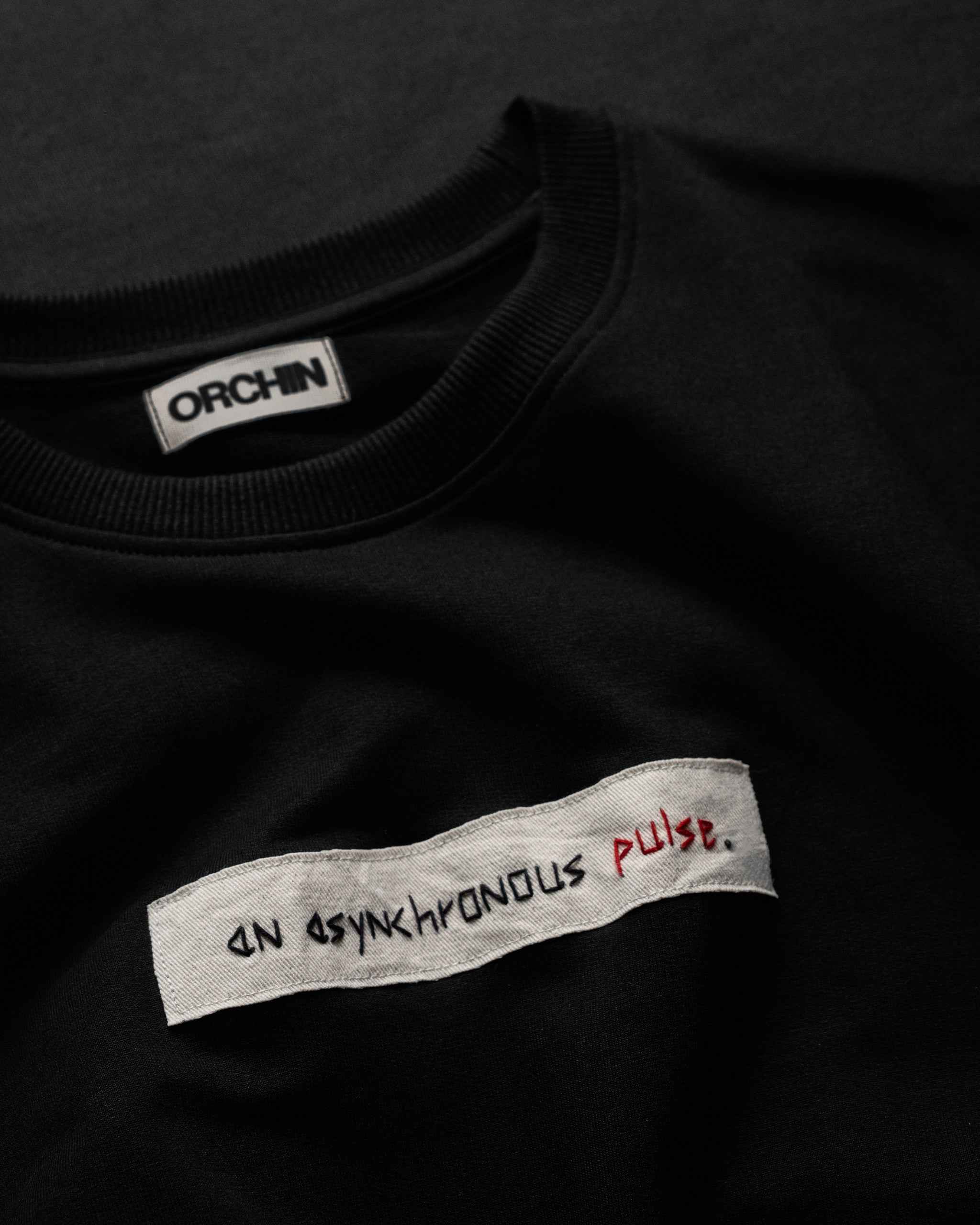 Asynchronous Pulse Tee | Words - Orchin