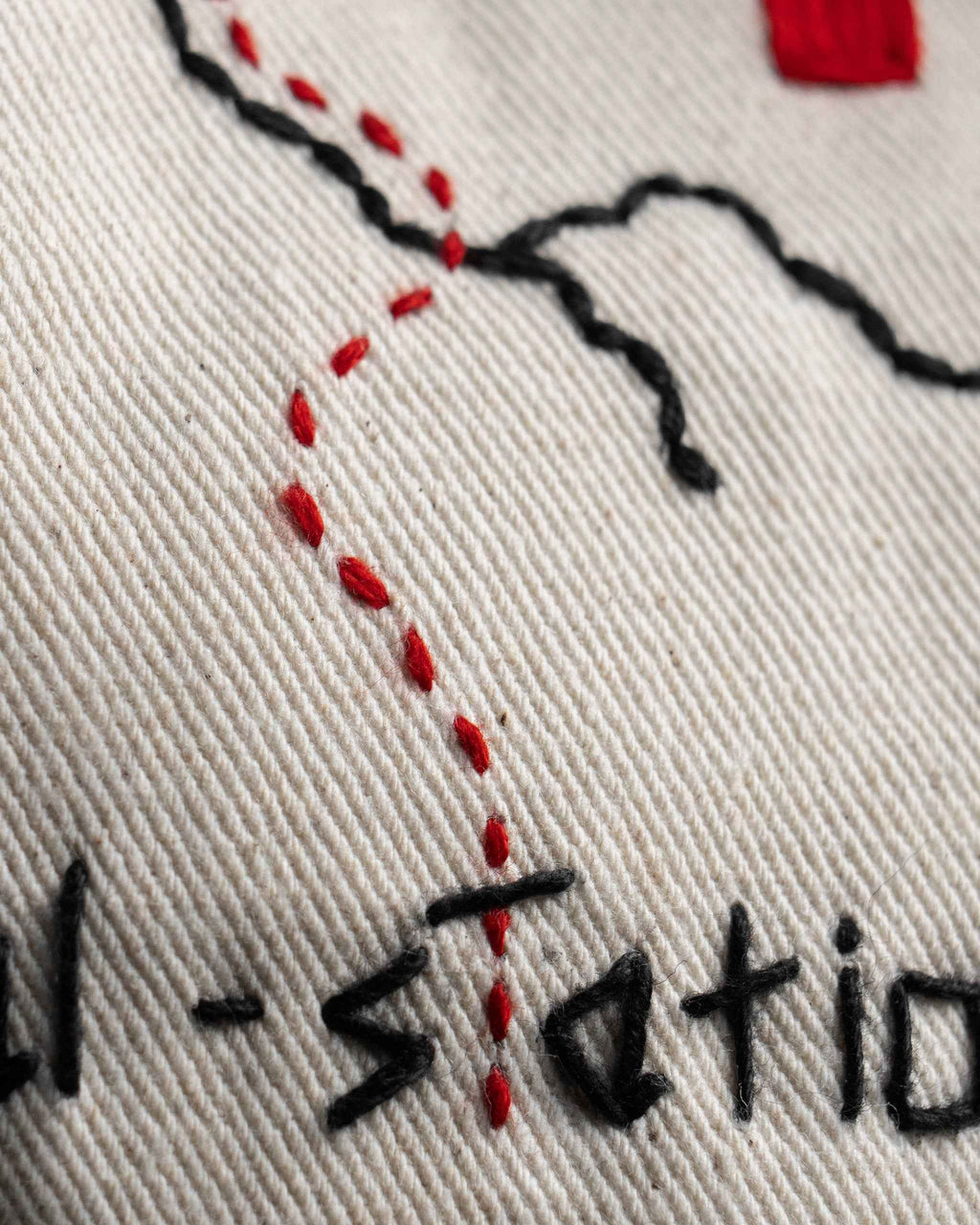 The Heal Station Tee | Wordless - Orchin