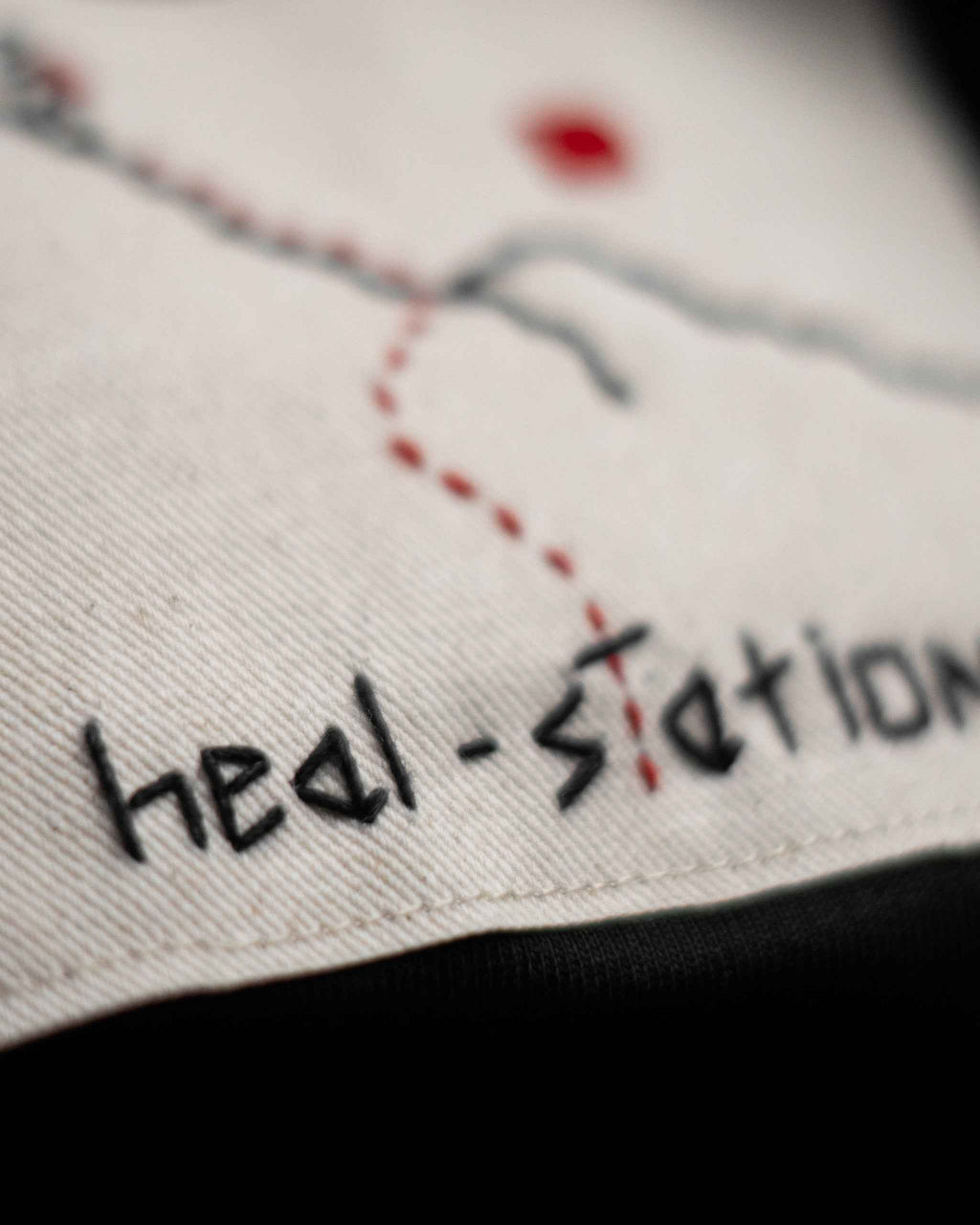 The Heal Station Tee | Wordless - Orchin